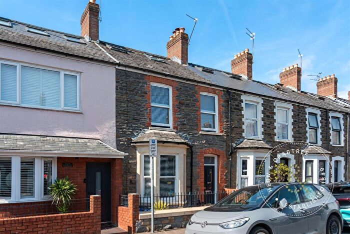 3 Bedroom Terraced House For Sale In Wyndham Road, Cardiff, CF11