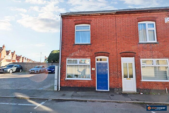 2 Bedroom End Of Terrace House For Sale In Aston Road, Abbey Green, Nuneaton, CV11
