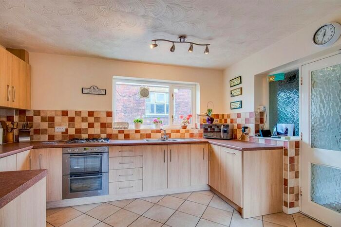 5 Bedroom Detached House For Sale In Blue Butts, Briggs Yard, Ossett, WF5