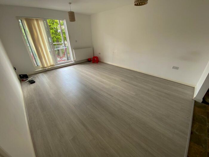 1 Bedroom Apartment To Rent In Dudley Street, Luton, LU2