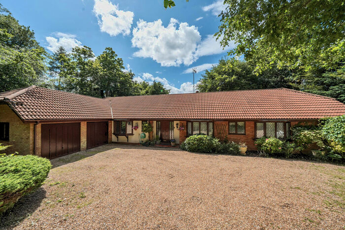 4 Bedroom Detached House For Sale In Church Lane, Ewshot, Farnham, GU10