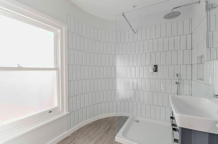 2 Bedroom Flat To Rent In Edgel Street, Wandsworth Town, London, SW18