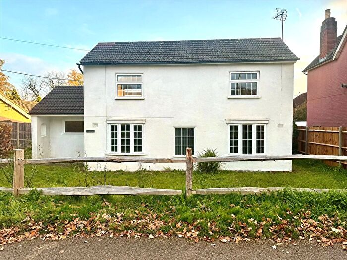 3 Bedroom Detached House To Rent In Chalet Hill, Bordon, Hampshire, GU35