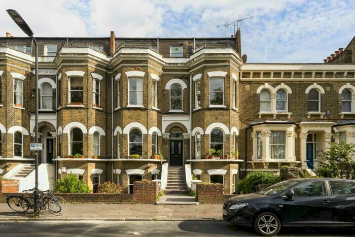 1 Bedroom Flat To Rent In Queensdown Road, Hackney Downs, E5