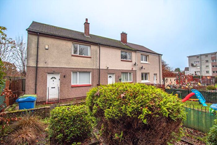 2 Bedroom End Of Terrace House To Rent In Colquhoun Drive, Alexandria, G83