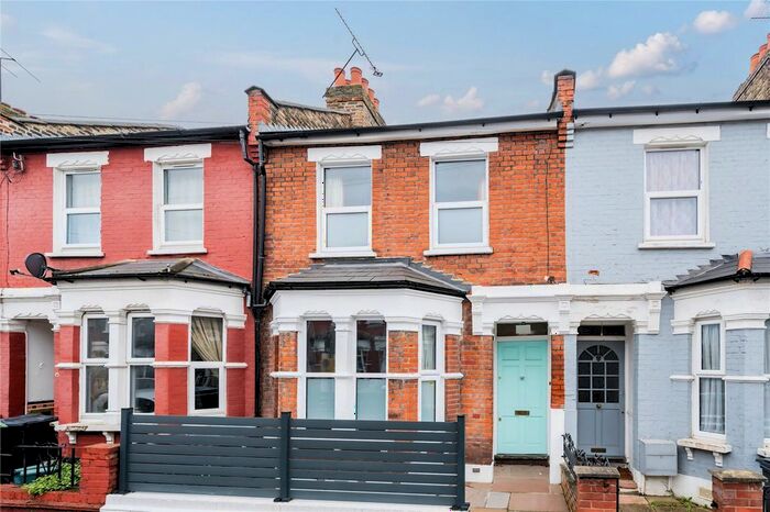 4 Bedroom Terraced House To Rent In Rowley Road, London, N15
