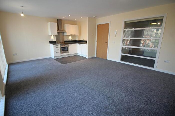 1 Bedroom Flat To Rent In Rowan Way, Salford, M7