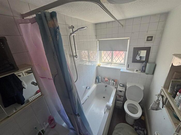 2 Bedroom Terraced House To Rent In Alderney Close, Whitmore Park. Coventry, CV6