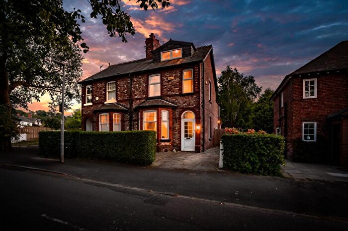 4 Bedroom Semi-Detached House For Sale In Oakfield Road, Alderley Edge, SK9