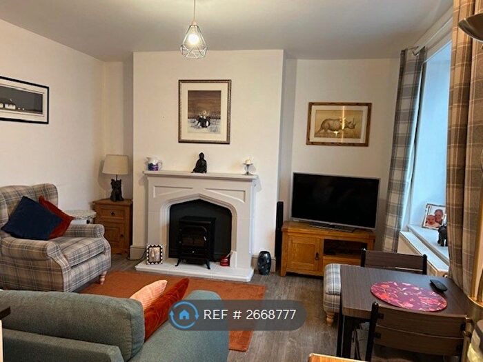 3 Bedroom Semi-detached House To Rent In Weston Road, Stafford, ST16