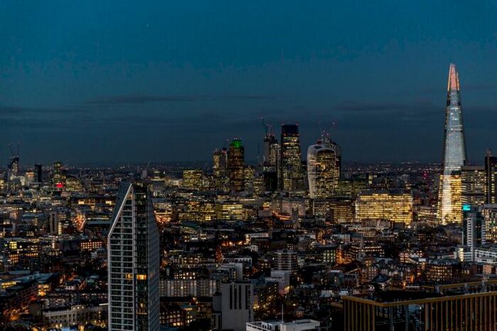 2 Bedroom Flat To Rent In Churchyard Row, London, SE11