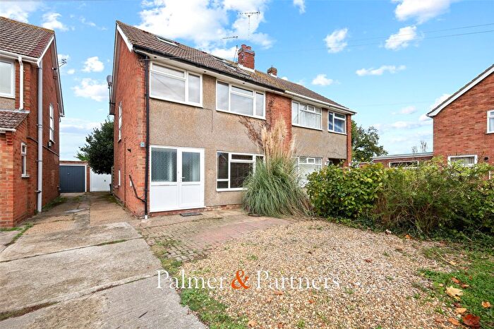 4 Bedroom Semi-detached House For Sale In Broome Grove, Wivenhoe, Colchester, Essex, CO7