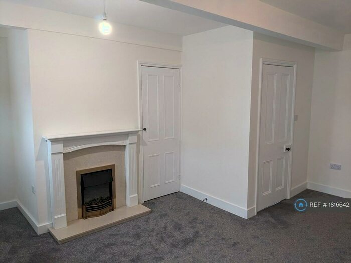 3 Bedroom Flat To Rent In Market Street, Spilsby, PE23