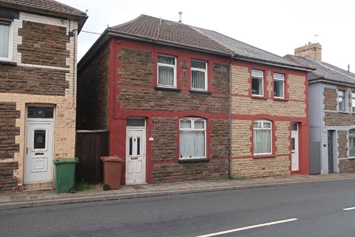 3 Bedroom Semi-Detached House For Sale In Gwerthonor Place, Gilfach, Bargoed, South Glamorgan, Caerphilly (County Of), CF81