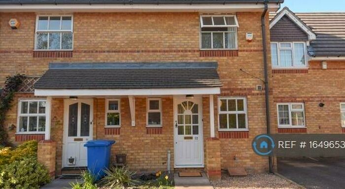 2 Bedroom Terraced House To Rent In Webster Road, London, SE16