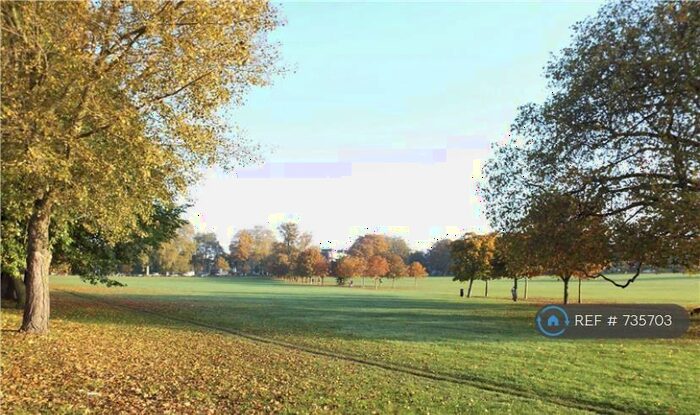 2 Bedroom Flat To Rent In Frome House, London, SE15