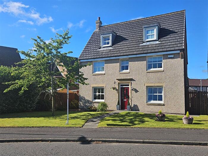 5 Bedroom Detached House For Sale In Bruce Street, Bathgate, EH48