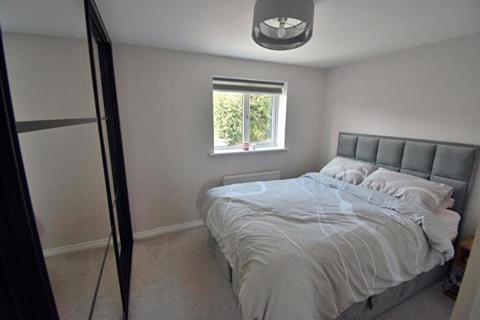 4 Bedroom Detached House For Sale In Dean Park, Ferryhill, DL17