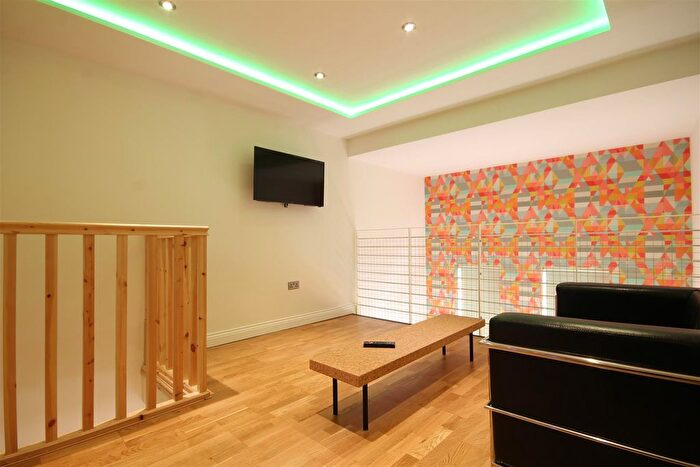 1 Bedroom Flat To Rent In Falconars House, City Centre, NE1