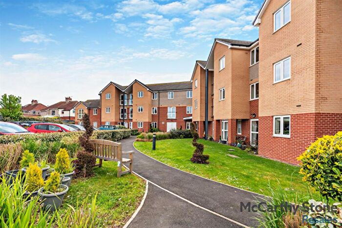 1 Bedroom Apartment For Sale In Seymour Court, Ambleside Avenue, South Shields, NE34