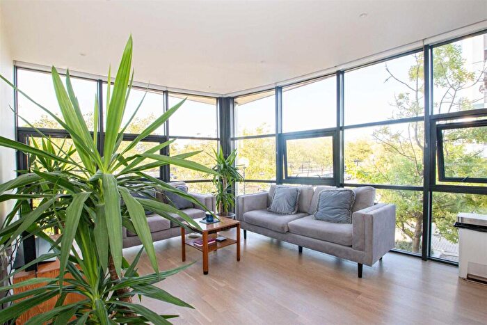 2 Bedroom Apartment To Rent In Medina House, Central Milton Keynes, MK9