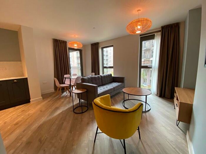 3 Bedroom Flat To Rent In Canada Gardens, Wembley Park, HA9