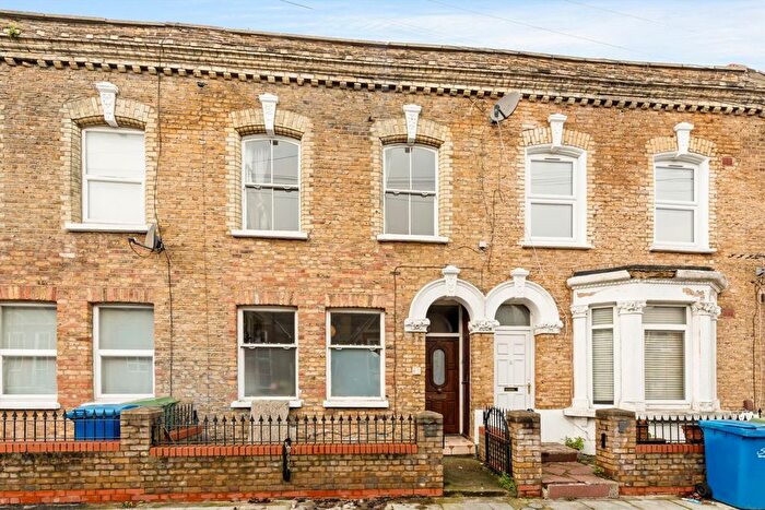 4 Bedroom Property To Rent In Marmont Road, Peckham, SE15