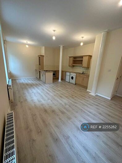 2 Bedroom Flat To Rent In Durham Road, Houghton Le Spring, DH4