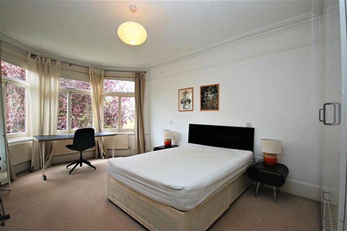 Studio To Rent In Sotheby Road, N5