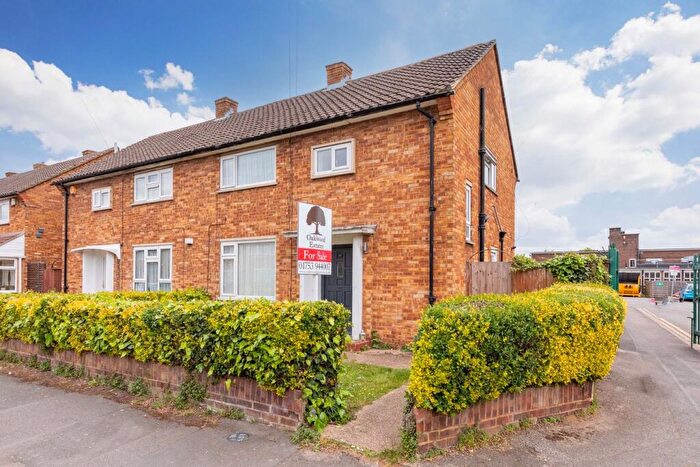 3 Bedroom Semi-Detached House For Sale In Romsey Close, Langley, SL3