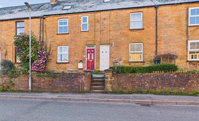 3 Bedroom Terraced House For Sale In High Street, Stoke-Sub-Hamdon, TA14