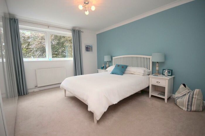 2 Bedroom Apartment To Rent In The Avenue, Poole, Dorset, BH13