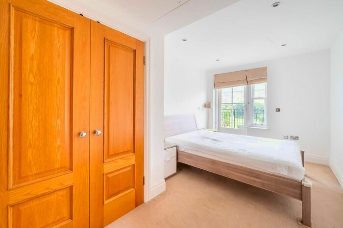 2 Bedroom Flat To Rent In Imperial Wharf, Imperial Wharf, London, SW6