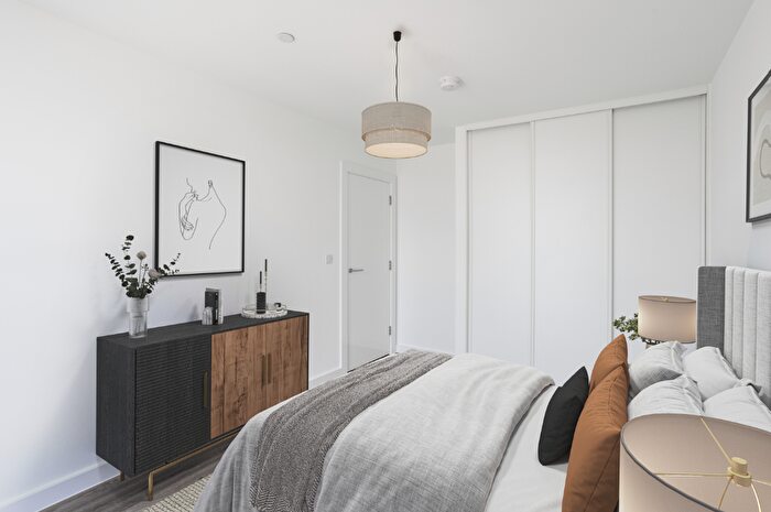 1 Bedroom Apartment For Sale In Cavalier Court, Gillingham, Kent, ME4