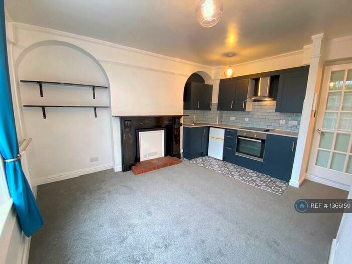 1 Bedroom Flat To Rent In Bridge House, Chepstow, NP16