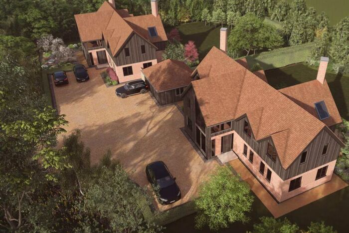 4 Bedroom Detached House For Sale In Toddington Road, Harlington, Bedfordshire, LU5