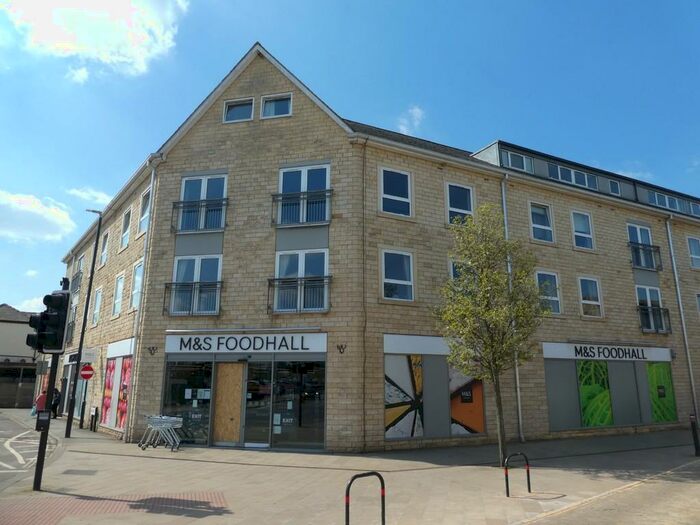 2 Bedroom Apartment To Rent In Victoria Court, Wetherby, LS22