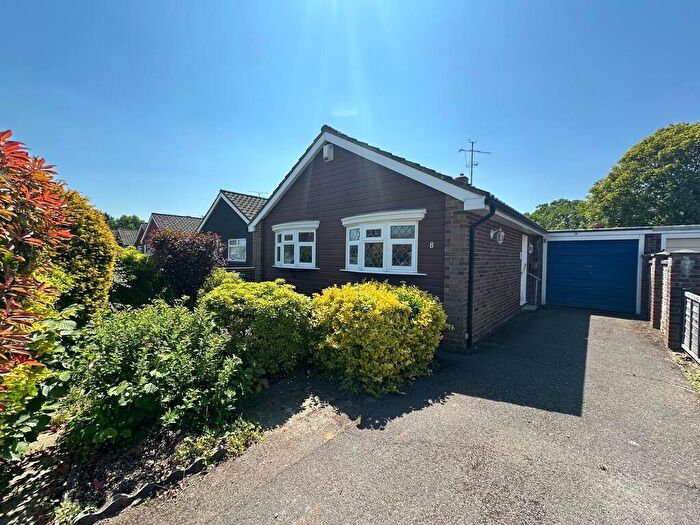 2 Bedroom Detached Bungalow For Sale In Coleford Close, Mytchett, GU16