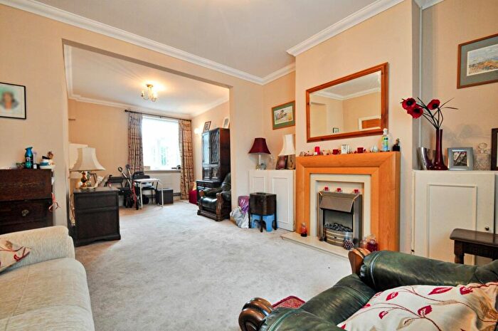 2 Bedroom End Of Terrace House For Sale In Annesley Road, Newport, NP19