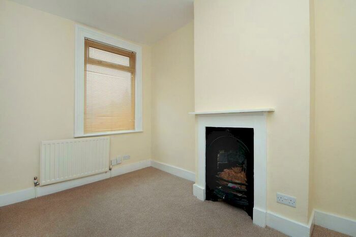3 Bedroom Terraced House To Rent In Littlehay Road, East Oxford, OX4