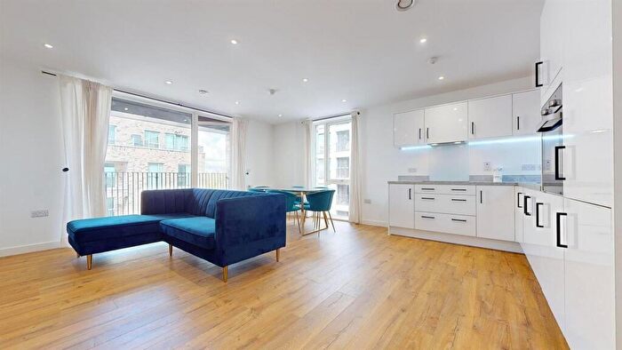 2 Bedroom Apartment To Rent In Mahindra Way, Beckton, London, E6