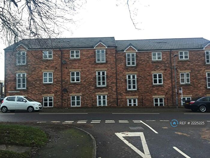 2 Bedroom Flat To Rent In Cemetery Road, Gateshead, NE8