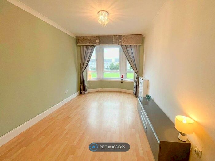2 Bedroom Flat To Rent In Silverdale Street, Glasgow, G31