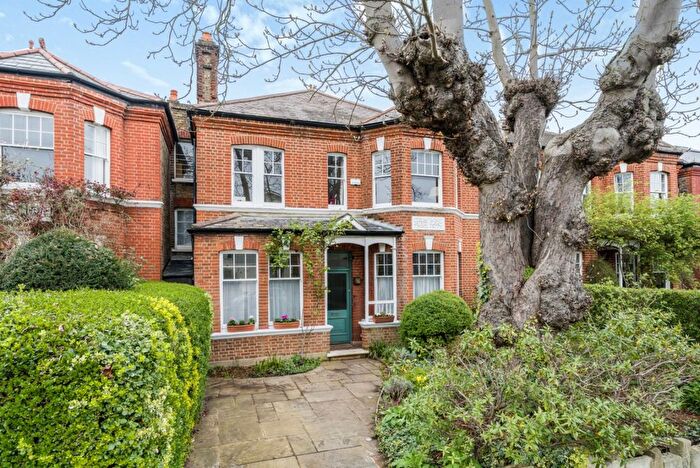 5 Bedroom Detached House To Rent In Chestnut Road, West Norwood, London, SE27