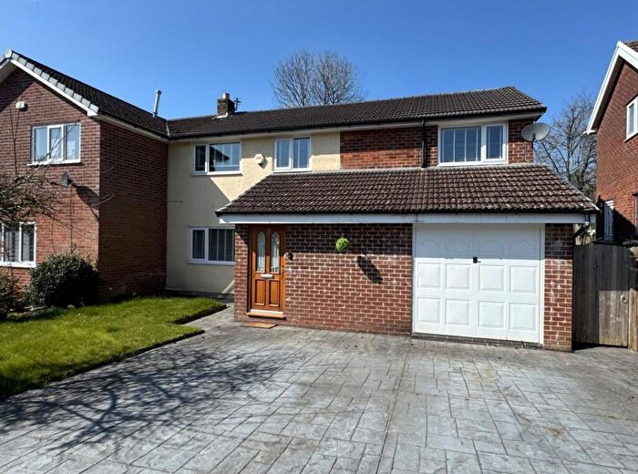4 Bedroom Property For Sale In Upper Mead, Bromley Cross, Bolton, BL7