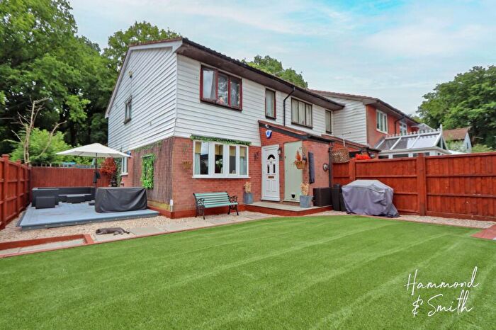 1 Bedroom Maisonette For Sale In Garnon Mead, Coopersale, CM16