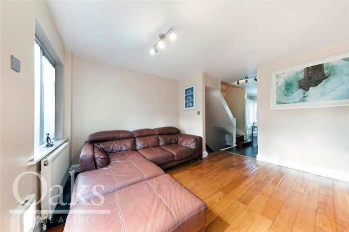 3 Bedroom Terraced House For Sale In Lansdowne Wood Close, West Norwood, SE27