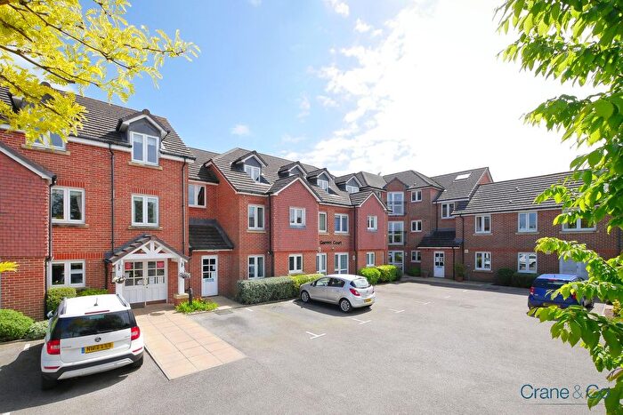 1 Bedroom Property For Sale In Vicarage Lane, Hailsham, BN27