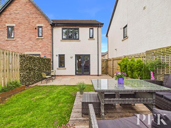 3 Bedroom Semi-Detached House For Sale In St. Bridgets Close, Brigham, CA13