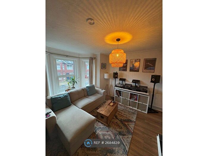 2 Bedroom Flat To Rent In Saint Catherines Road, Southampton, SO18